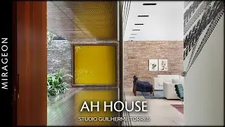 Modernism That Reveals Itself Gradually | AH House