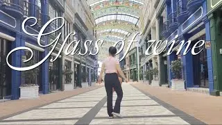Glass of wine Easy line dance. Choreo : Peter Probert (AUS) - November 2025