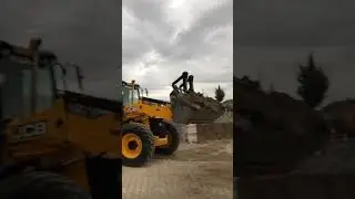 JCB 4CX BACKHOE is Loading Soil