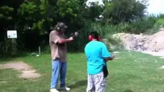 22 ar15 magazine falls out of gun
