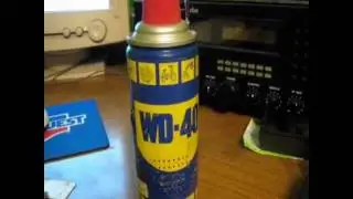 Аэрозольный баллончик WD40, рекламное радио на батарейках, FM-радио