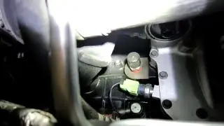 Расположение подогревателя блока цилиндров на Cummins 6.7 L