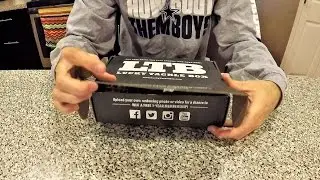 My FIRST Lucky Tackle Box! 3 FREE Lures!
