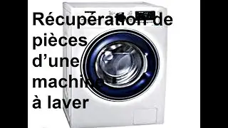 Démontage et récupération de pièces d’une machine à laver. Récupération pièces détachées.