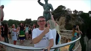 Deaf. Lloret De Mar Статуя Дона Маринера (Дева Ллорета) Испания