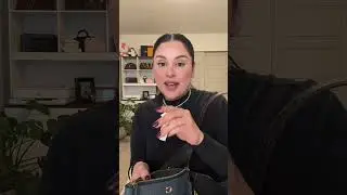 What&rsquo;s in my Coach Brooklyn 34 #whatsinmypurse #whatsinmybag #coachbag #Coach #Brooklyn34