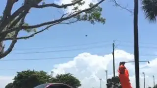 Epic golf trick shot video | HoleeeGolfShots