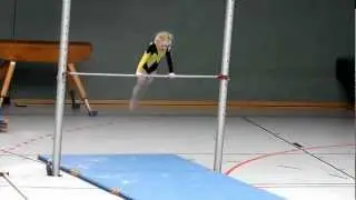 Lina (7) Wettkampf Reck P6, Ger&auml;tturnen