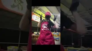 China's Viral Dance Craze: Waiters Remixing 