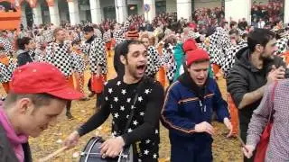 Carnevale - Ivrea 2017 (parata improvvisa con Cosmo, Luchino e Matty