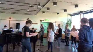 R&oslash;stad Studentkor, &oslash;velse 10.april med band