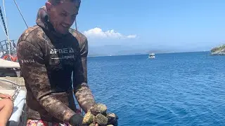 Göcek Tekne Tatili l Deniz'in Üstünde Market! l Zıpkınla Balık Avı
