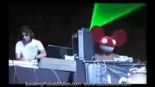 VJ Cold Fusion live visuals with deadmau5