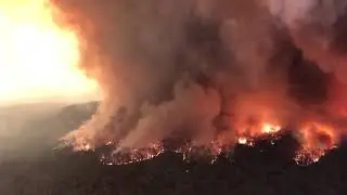 Flames Spread and Smoke Plumes as Bushfire in Victoria Continues to Burn