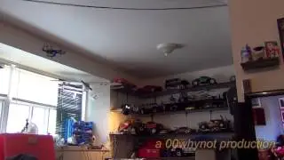 UFO Y-4 Micro Multicopter  first flight.