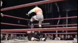 Phil Latio vs Snow, Gimmick on a Pole Match, 8.4.2001, IPW Shorts