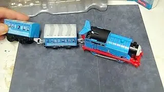 Thomas the Train Trackmaster Winged Thomas | How to change the batteries on Winged Thomas