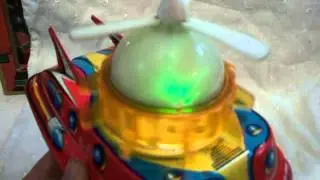 VINTAGE TOY SPACE SHIP JAPAN T.P.S BATTERY OPERATED