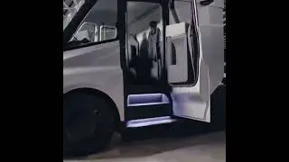 An Inside Look At The Tesla Semi Truck Cabin 👀