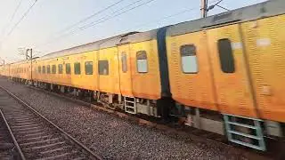 Tejas Rajdhani Express Patna to new delhi Tejas express || private Indian train || #train #vlog