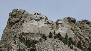 Mount Rushmore/Black Hills Charter Bus Trip