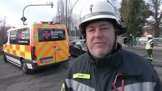 Unfall Menzenberger Straße