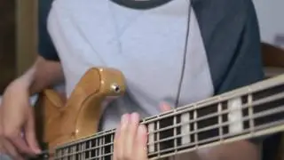 Bruno Mars-Runaway Baby(Bass cover)