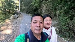 Forcing my daughter to walk around Market 🏬🛍️🛒#tibetanvlogger #familytime 