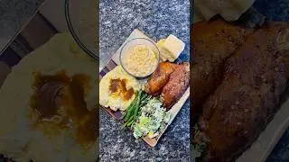 Sunday Soul Food Dinner Baked Turkey Wings, Creamed Corn, Mashed Potatoes, Green Beans, Winter Slaw