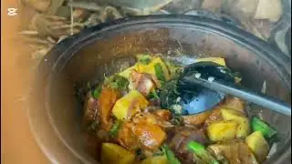 Chicken curry with potato and coconut milk cook with fire wood#food #nature #srilankan food#cooking