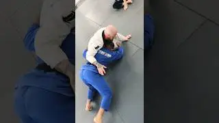 BJJ: Gaining DOMINANT positions from Bottom - #bjj #grappling #wrestling #mma