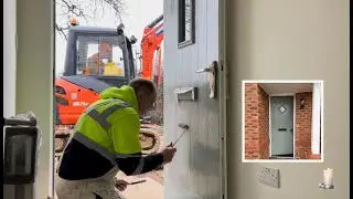 How to gloss a front door