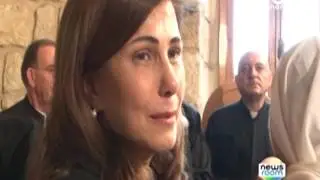ماجدة الرومي تبكي والدتها بحرقة والنجوم يواسونها في اليوم الأخير