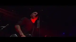 Yellowcard - Crash The Gates (Official Music Video)