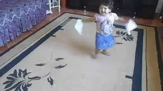 Yeni fonomen  aynur :)