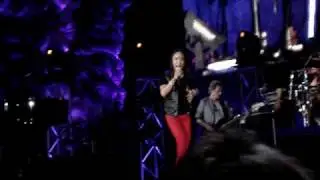 JOURNEY in Manila - Turn Down The World Tonight  (2nd Encore)