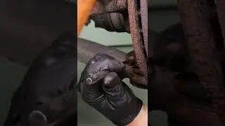 Clio 4 - 30 secondes pour changer les triangles de suspension