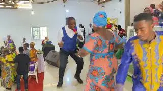 PRAISE TIME   BIKUTSI ET BENSKIN   TYA LA GRACE