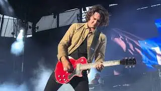 Live &lsquo;I Alone&rsquo; at Alpine Valley Music Theatre in East Troy, WI USA - 7.18.25