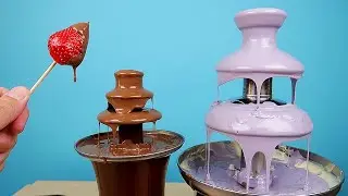 FUENTE de CHOCOLATE MORADO con fresas ¡Probando un delicioso chocolate!