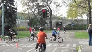 RADFAHRPRÜFUNG, Teil 2, der Klasse 4b am 23.04.2013