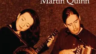 Angelina Carberry & Martin Quinn -  Finbar Dwyer's (reels)