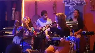 Nayda Gnawa Country Music  Mehdi Nassouli & Mehdi Qamoum & USA Guest Courtney Hartman a Jazzaouiya