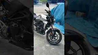 Honda CB250R Stok vs. Akrapovic Egzoz
