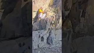 That is this man finding 😱#mining #underground #coalmining #rockmining #viralvideo #trending
