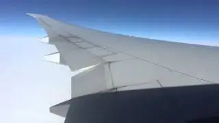 B777-300 AFR heavy turbulences and wing-flex
