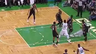 Marcus Smart takes it STRONG through traffic
