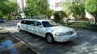 9.05.2015. Легковой автомобиль 'Lincoln-Town Car-Stretch Limousine'.