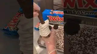 Twix Ice Cream Chocolate Dipping
