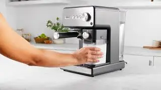 Cafetera Autom&aacute;tica de Espresso PrimaLatte&trade; Oster&reg;: Banana Latte ☕ Cremoso y Delicioso